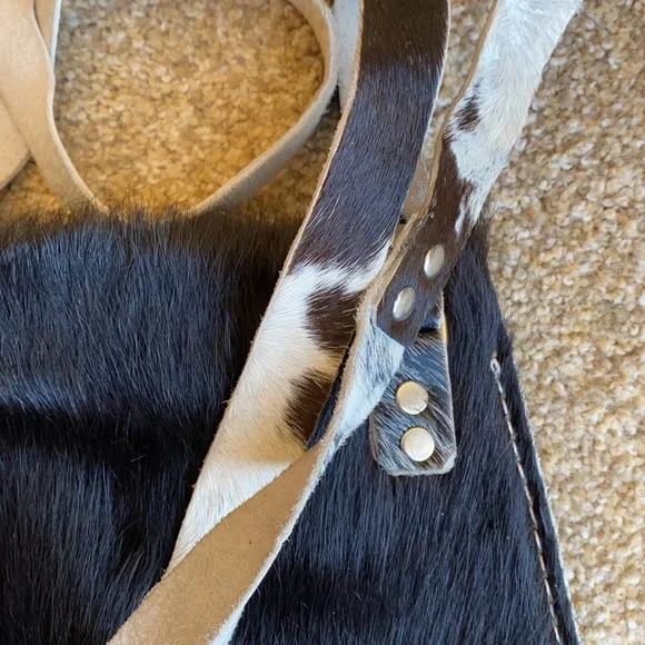 Cowhide leather with fur purse handbag - Picture 8 of 12